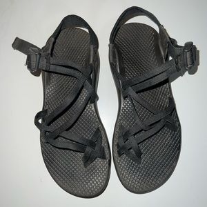 Double Strap & Toe Strap Chacos